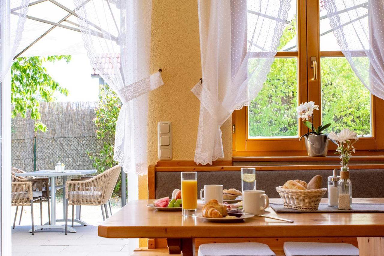 Hotel Am Schwanberg Rödelsee المظهر الخارجي الصورة